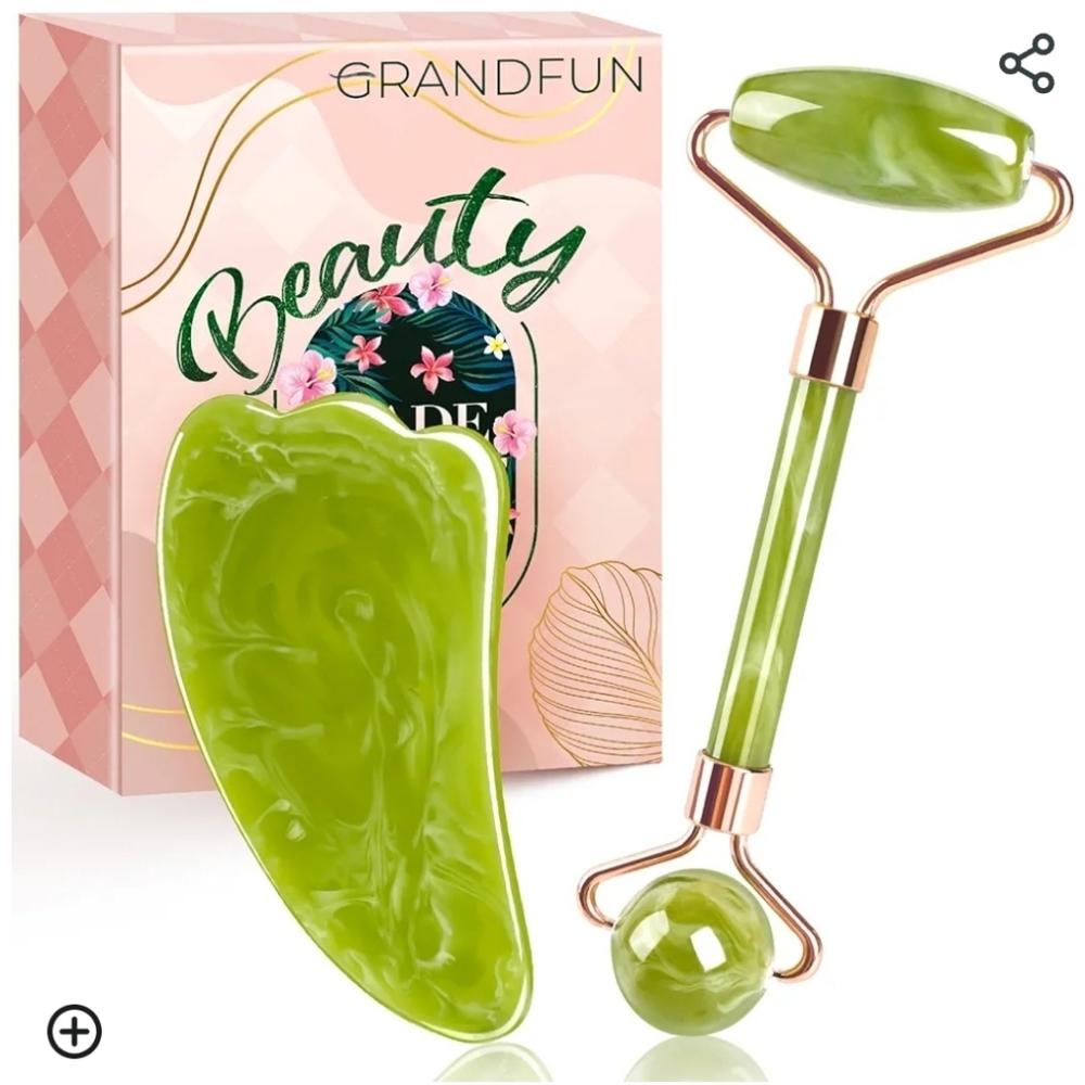 Jade Roller